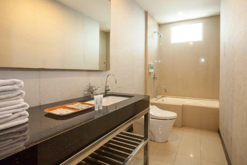 Hotel Reddoorz Plus @ Hr Muhammad