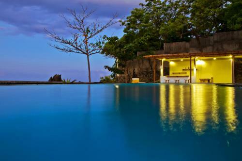 Kajane Tulamben Bali