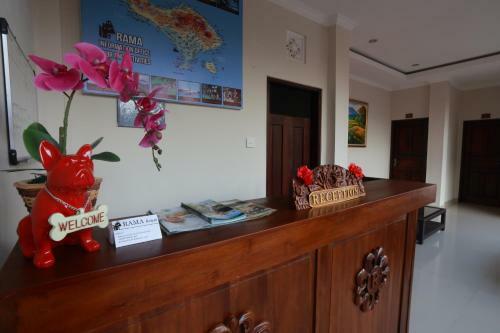 Hostal Rama House