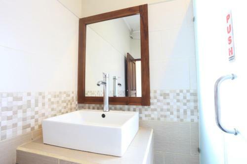 Hostal Rama House