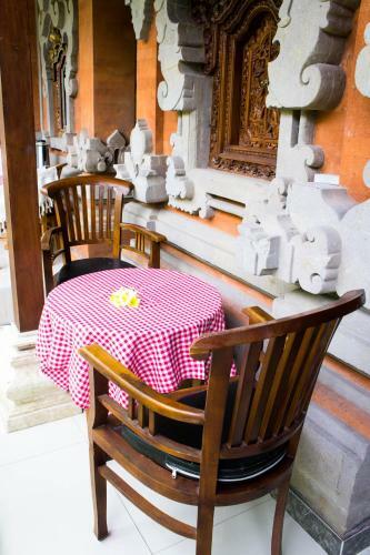 Hostal Shiva House