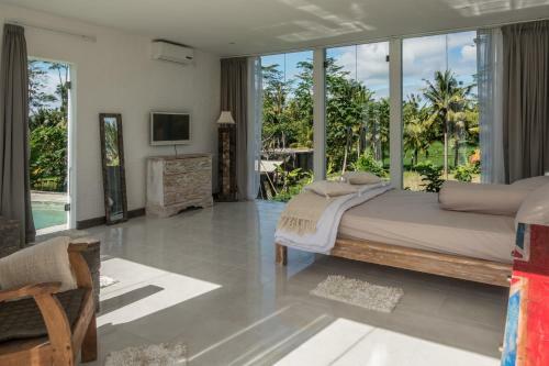 Ubud White Cubes