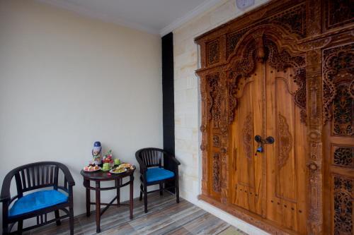 Hostal Parmini Guest House (formerly Internal Pelangi 2 Guesthouse)