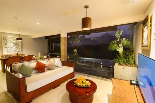 Villa Ayuterra Resort
