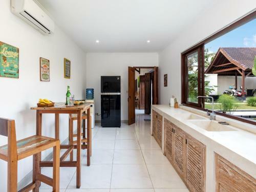 Villa Candi Kecil Empat