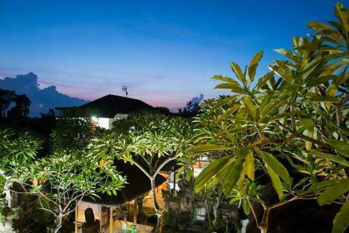 Bulan Bali Homestay & Hostel