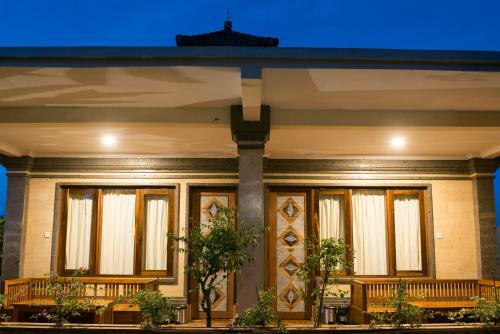 Bulan Bali Homestay & Hostel