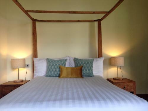 Hostal Pudja Guesthouse