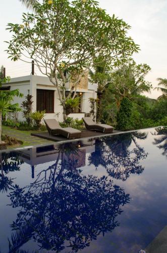 Villa Tirta Cintanya