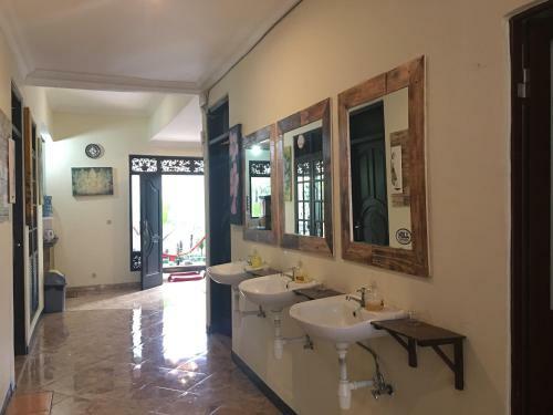 Joker Hostel And Homestay