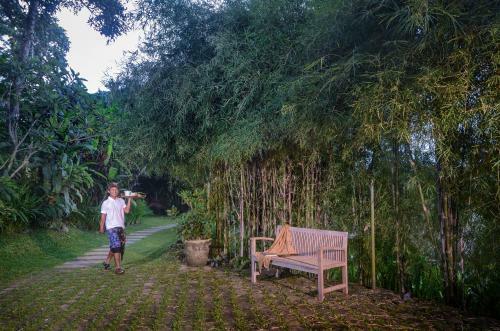 Tebing Villa