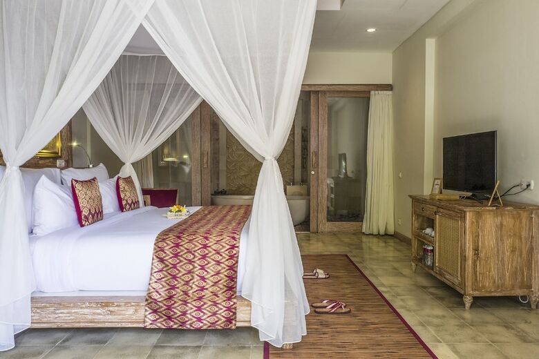 Hotel The Udaya Resorts And Spa