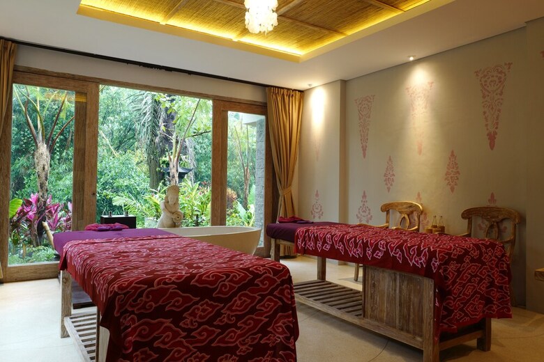 Hotel The Udaya Resorts And Spa