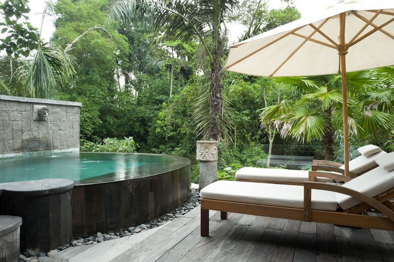 Hotel The Udaya Resorts And Spa