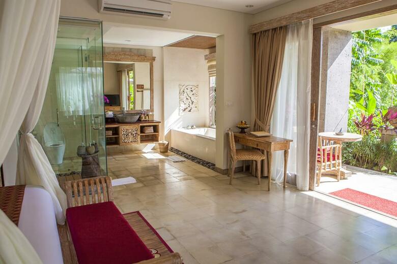 Hotel The Udaya Resorts And Spa