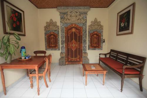 Hostal Liang House And Hostel
