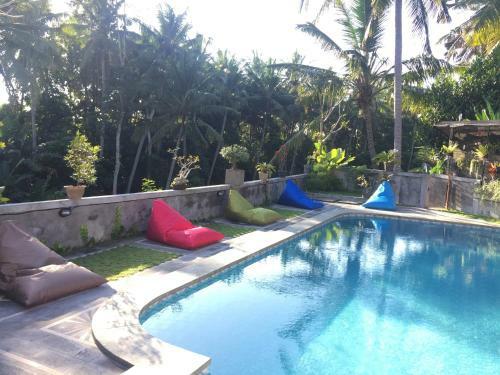 Bed & Breakfast Kasih Sayang House