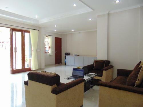 Dipondok Homestay