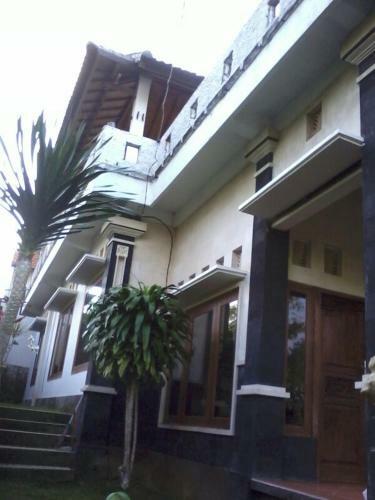 Hostal Astina Garden