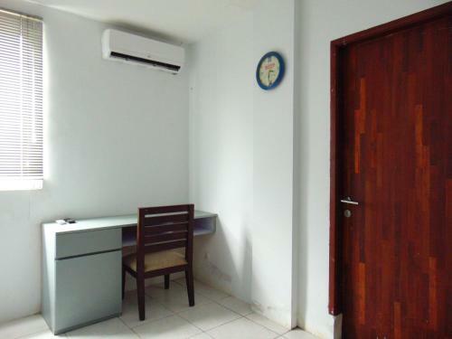 Hostal Room 868
