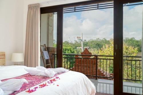 Hostal Seno Guesthouse & Cafe
