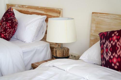Hostal Seno Guesthouse & Cafe