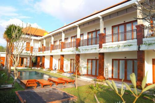 Hostal Seno Guesthouse & Cafe