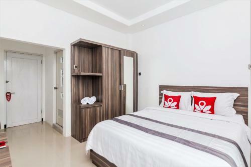Hostal Zen Rooms Taman Paradise