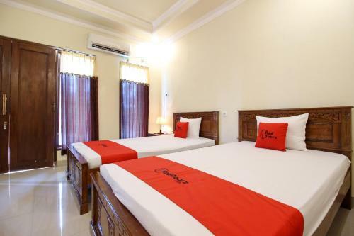 Hotel Reddoorz @ Kompleks Candi Borobudur