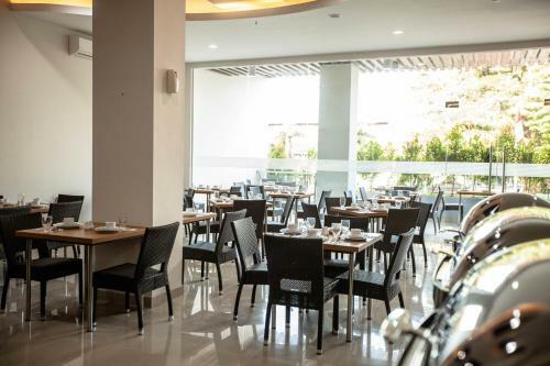 Whiz Prime Hotel Sudirman Makassar