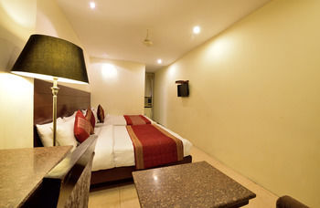 Hotel The Raj