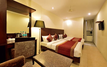 Hotel The Raj