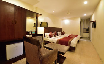 Hotel The Raj