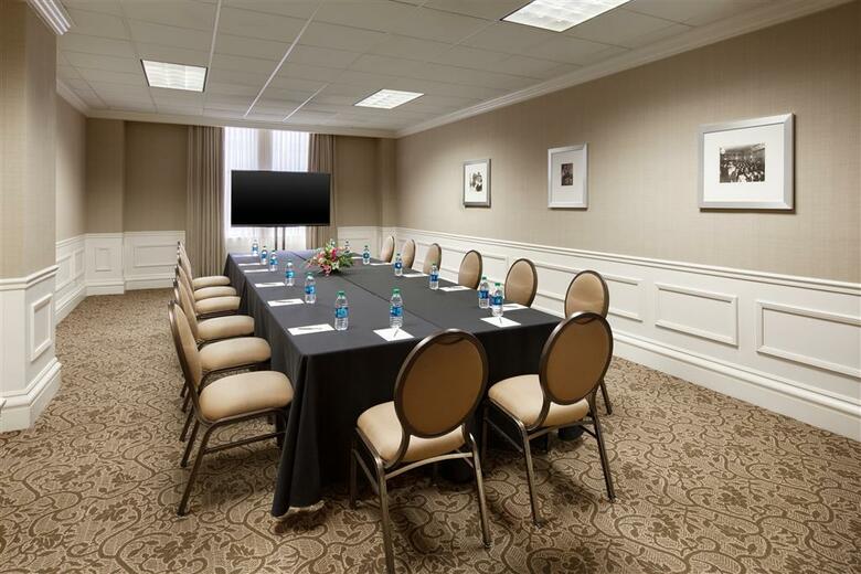 Sheraton Gunter Hotel