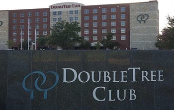 Hotel Doubletree Club By Hilton Dallas Farmers Branch