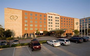 Hotel Doubletree Club By Hilton Dallas Farmers Branch