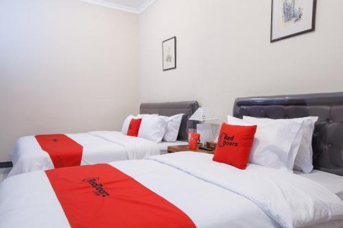 Hostal Reddoorz Plus @ Bukit Dieng Malang