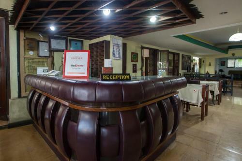 Hostal Reddoorz Near Balai Kota Malang