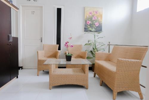Hostal Oyo 528 Safa Residence