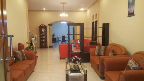 Beautiful House, Quiet And Comfortable