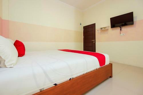 Hostal Reddoorz Near Jalan Jenderal Sudirman