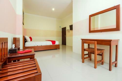 Hostal Reddoorz Near Jalan Jenderal Sudirman