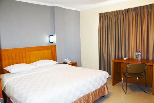Maleosan Inn Manado Hotel