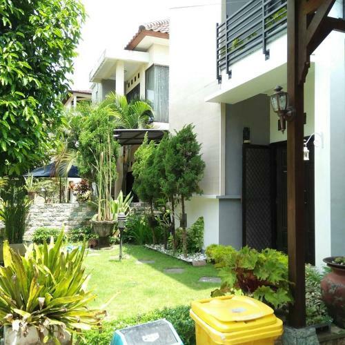Villa Meninting Regency