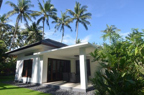 Explore Lombok From Your Villa For 2+