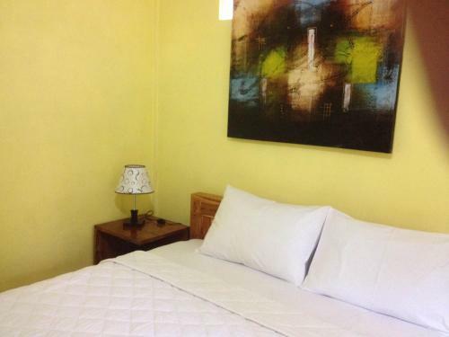 Kori Homestay And Warung Saron