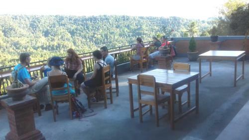 Nadya Homestay