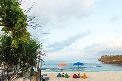 Hostal D'byas Dream Beach Club And Villa