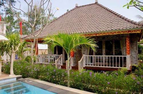 Hostal Kakiang Guesthouse