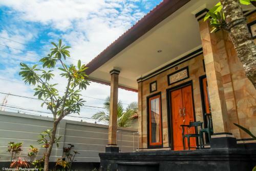 Posada Deindra Nusa Inn